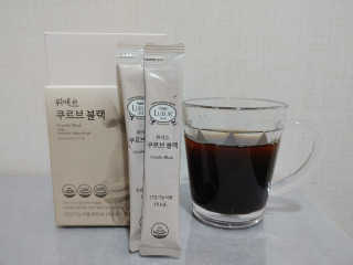 [하우투잇] 뤼에르 쿠르브 블랙 10ml x 30포 총 300ml — 5점을 준 리뷰어가 2020년 3월 올린 사용 사진