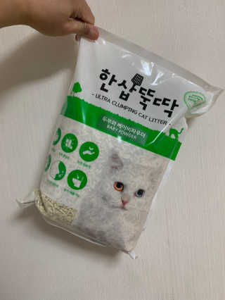 [펫토리아] BEST 고양이두부모래 6L 한삽뚝딱 — 4점을 준 리뷰어가 2019년 1월 올린 사용 사진