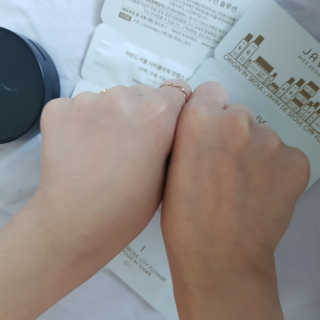 자빈드서울 윙크 파운데이션 팩트 — 4점을 준 리뷰어가 2019년 6월 올린 사용 사진