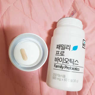 네츄럴굿띵스 패밀리 프로바이오틱스 60캡슐 — 5점을 준 리뷰어가 2019년 1월 올린 사용 사진