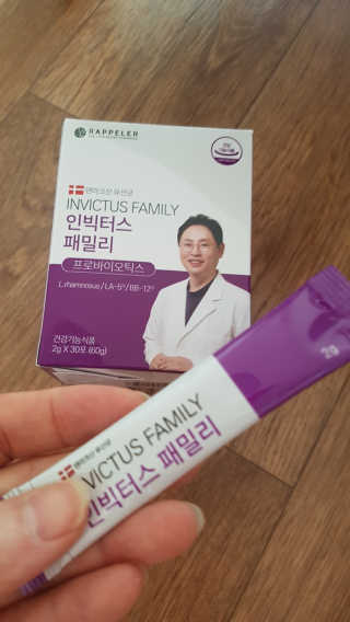라플레 유해균을 이겨 튼튼한 장으로,  인빅터스 패밀리 — 4점을 준 리뷰어가 2019년 8월 올린 사용 사진