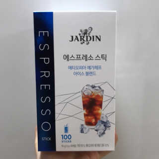 (주)쟈뎅 [쟈뎅] 에스프레소스틱 아이스블렌드 — 5점을 준 리뷰어가 2019년 5월 올린 사용 사진