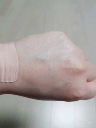 [후르디아] 혼합자차 선 에센스+톤업 선크림 2종 — 5점을 준 리뷰어가 2019년 6월 올린 사용 사진
