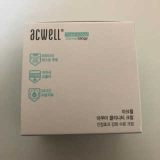 아크웰 아쿠아 클리니티 수분크림 — 5점을 준 리뷰어가 2018년 11월 올린 사용 사진