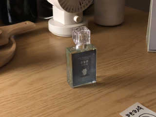 글입다 공방 윤동주 별 헤는 밤 북퍼퓸 30ml — 5점을 준 리뷰어가 2019년 5월 올린 사용 사진