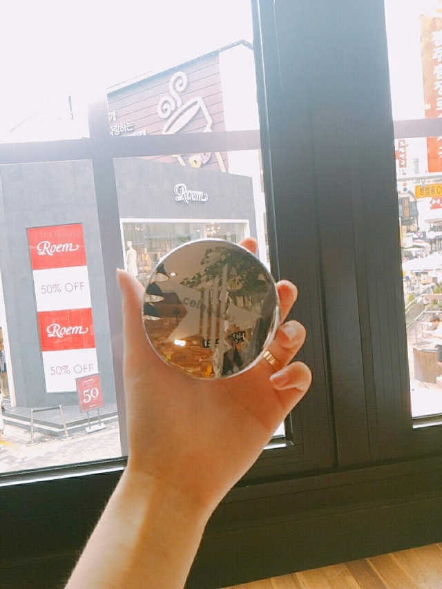 셀레뷰 온 스테이지 글로우 커버 쿠션 리뷰 사진