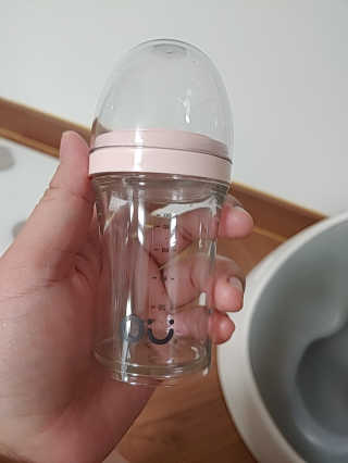 엄마의 바램을 담은 프리미엄 감성젖병 오유위시 90ml — 5점을 준 리뷰어가 2020년 3월 올린 사용 사진
