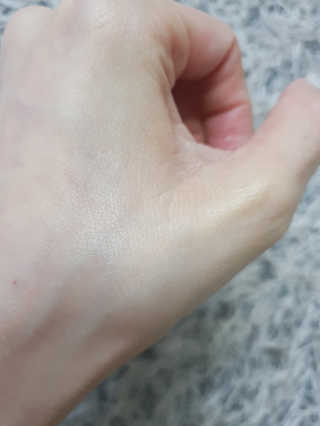 [버진팜스] 광톤결 3단케어 - 비타화이트 깨죽크림 — 5점을 준 리뷰어가 2020년 1월 올린 사용 사진
