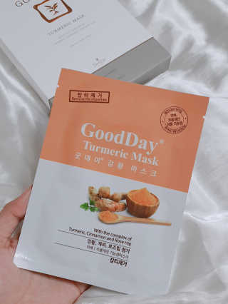 GoodDay Skincare GoodDay 강황 마스크 — 5점을 준 리뷰어가 2020년 2월 올린 사용 사진