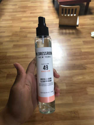 더블유드레스룸 드레스퍼퓸 150ml — 3점을 준 리뷰어가 2018년 6월 올린 사용 사진