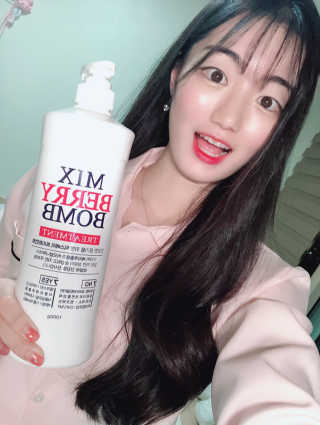 (주)에네스티 믹스베리 폭탄 트리트먼트 1000g — 4점을 준 리뷰어가 2019년 10월 올린 사용 사진