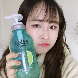 프레시팝 그린허브 레시피 샴푸 — 3.67점을 준 리뷰어가 2018년 4월 올린 사용 사진