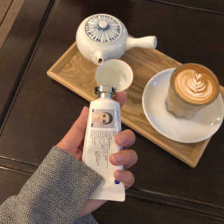 메머레르 퍼퓸 핸드 — 5점을 준 리뷰어가 2018년 12월 올린 사용 사진