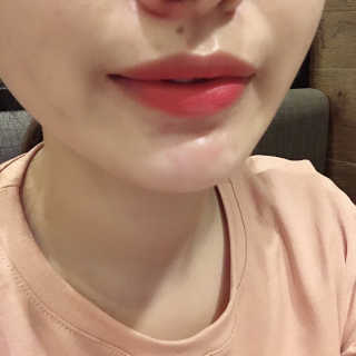 [블랙루즈] 에어 핏 벨벳 틴트4 1+1 — 5점을 준 리뷰어가 2019년 7월 올린 사용 사진