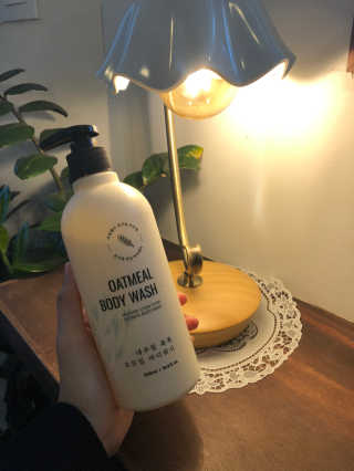 (주)에네스티 내추럴 촉촉  오트밀 바디워시 500ml — 5점을 준 리뷰어가 2019년 11월 올린 사용 사진