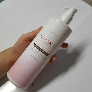 아쿠아큐링 아쿠아S링 퓨어리프레싱 헤어케어 500ml — 5점을 준 리뷰어가 2018년 7월 올린 사용 사진