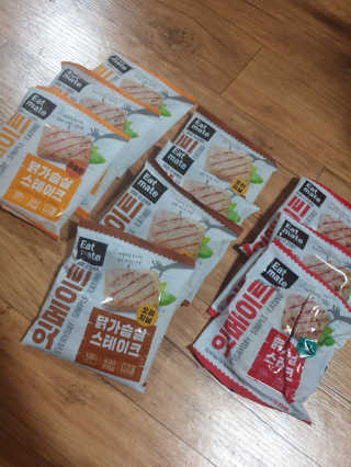랭킹닭컴 잇메이트 닭가슴살 스테이크 혼합 1kg — 5점을 준 리뷰어가 2020년 1월 올린 사용 사진