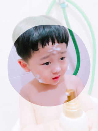 뷰티여우_아토클리닉 [아토클리닉] 우리 아이가 좋아하는 버블폼 — 4점을 준 리뷰어가 2019년 5월 올린 사용 사진