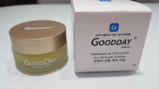 GoodDay Skincare GoodDay 강황 크림 — 4.5점을 준 리뷰어가 2019년 6월 올린 사용 사진