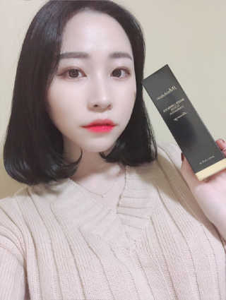 JM솔루션 물광 커버 파운데이션 럭셔리 — 5점을 준 리뷰어가 2018년 12월 올린 사용 사진