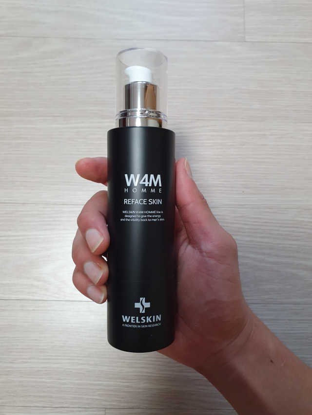 W4M 옴므 리페이스 스킨 리뷰 사진