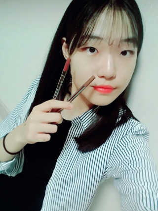 맥퀸뉴욕 원샷 오토 젤 아이라이너(2EA) — 5점을 준 리뷰어가 2016년 9월 올린 사용 사진