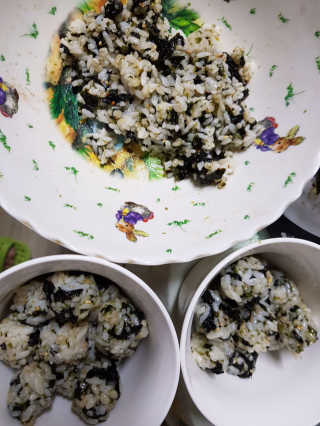 광천우리맛김 우리집밥도둑 맛있는광천김 우리김자반 50g 5봉 — 5점을 준 리뷰어가 2018년 3월 올린 사용 사진