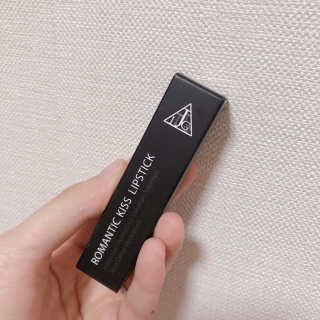 지고트 로맨틱 키스 립스틱 — 4.5점을 준 리뷰어가 2019년 6월 올린 사용 사진