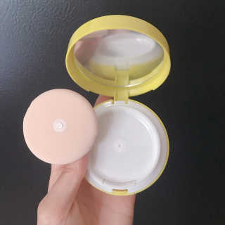 아토팜 톡톡 페이셜 선팩트 SPF43 PA+++ — 4.5점을 준 리뷰어가 2019년 6월 올린 사용 사진