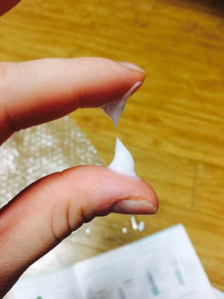 뷰티클로 노니 퍼펙트 모이스쳐라이저 크림 — 4점을 준 리뷰어가 2017년 4월 올린 사용 사진
