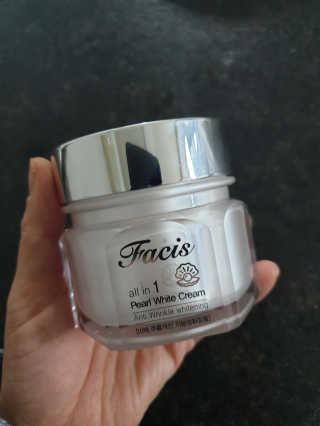 파시스 올인원 진주 화이트닝 크림 100ml — 5점을 준 리뷰어가 2019년 3월 올린 사용 사진
