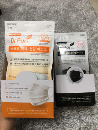 [닥터퓨리] 소프트터치 건강 + UV 블랙스타일 마스크 — 4.5점을 준 리뷰어가 2019년 4월 올린 사용 사진