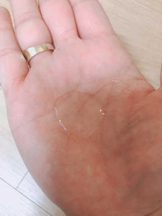 달리프 갈락토미세스 베러 퍼퓸 에센스 — 5점을 준 리뷰어가 2019년 9월 올린 사용 사진