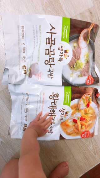 [풀무원] 사골곰탕국밥 황태해장국밥 — 5점을 준 리뷰어가 2018년 6월 올린 사용 사진