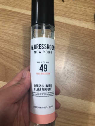 더블유드레스룸 드레스퍼퓸 150ml — 5점을 준 리뷰어가 2018년 6월 올린 사용 사진