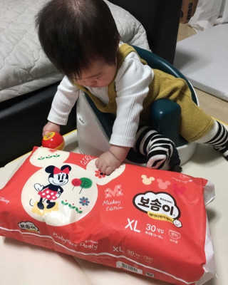 보솜이 베이비케어 팬티형 기저귀 — 1점을 준 리뷰어가 2019년 3월 올린 사용 사진