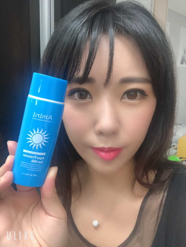 아쿠아 프로텍터 선밀크 리뷰 사진