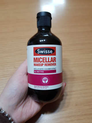 SWISSE 스위스 미셀라 메이크업 리무버 — 5점을 준 리뷰어가 2019년 12월 올린 사용 사진