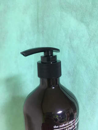 the naked object [탈모볼륨샴푸] 디블랙 팩 샴푸 — 5점을 준 리뷰어가 2019년 12월 올린 사용 사진