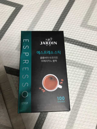 (주)쟈뎅 쟈뎅 에스프레소 스틱 아메리카노 블랙 — 5점을 준 리뷰어가 2018년 10월 올린 사용 사진