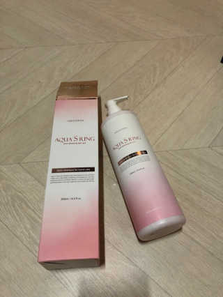 아쿠아큐링 아쿠아S링 퓨어리프레싱 헤어케어 500ml — 5점을 준 리뷰어가 2018년 8월 올린 사용 사진