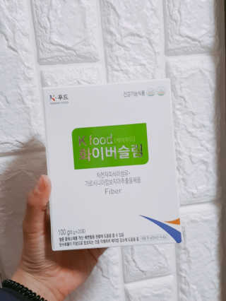 두루원 똥기사의 Kfood 화이버슬림 — 1.83점을 준 리뷰어가 2018년 8월 올린 사용 사진