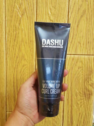 다슈코리아 다슈 데일리 볼륨 업 컬크림 150ml — 4.5점을 준 리뷰어가 2018년 10월 올린 사용 사진