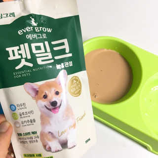 [빙그레] 에버그로 생유산균 1봉（10포입）+펫밀크2팩 — 5점을 준 리뷰어가 2019년 3월 올린 사용 사진