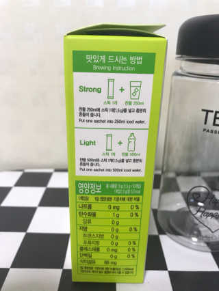 티젠 레몬밤 + 마이보틀 — 4점을 준 리뷰어가 2018년 7월 올린 사용 사진