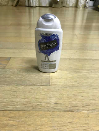 펨프레쉬 얼티메이트 케어 액티브 후레쉬 워시 — 5점을 준 리뷰어가 2018년 3월 올린 사용 사진