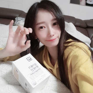 네츄럴굿띵스 오!메가루테인 60일분 — 4.5점을 준 리뷰어가 2019년 2월 올린 사용 사진
