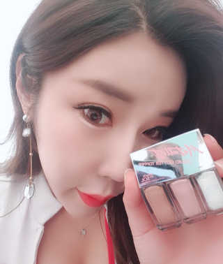 터치인솔 메탈리스트 리퀴드 글리터 타퍼 — 5점을 준 리뷰어가 2019년 4월 올린 사용 사진