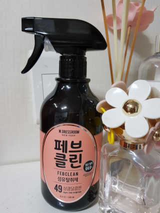 더블유드레스룸 페브클린 500ml — 3.67점을 준 리뷰어가 2018년 8월 올린 사용 사진