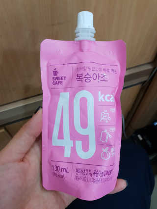 스위트 카페 스위트카페 복숭아초,자몽초 — 5점을 준 리뷰어가 2018년 8월 올린 사용 사진